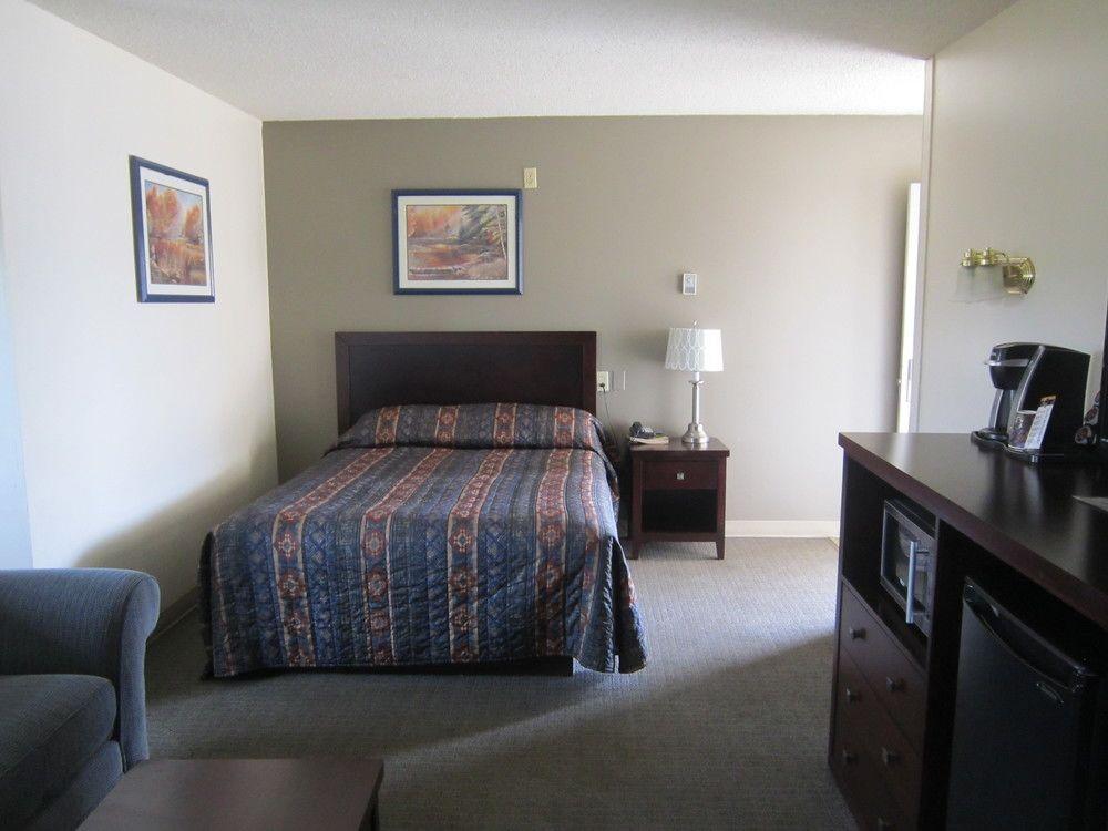 Battlefords Inn North Battleford Eksteriør billede